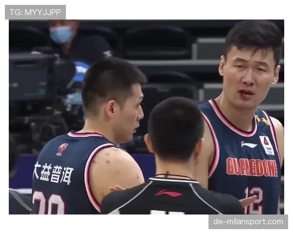 流血离场规则:球员出血必须立即处理,否则裁判有权强制换人? 流血离场规则:球员出血必须立即处理,否则裁判有权强制换人?